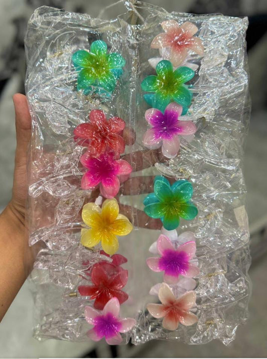 Glassy Blossom Catchers